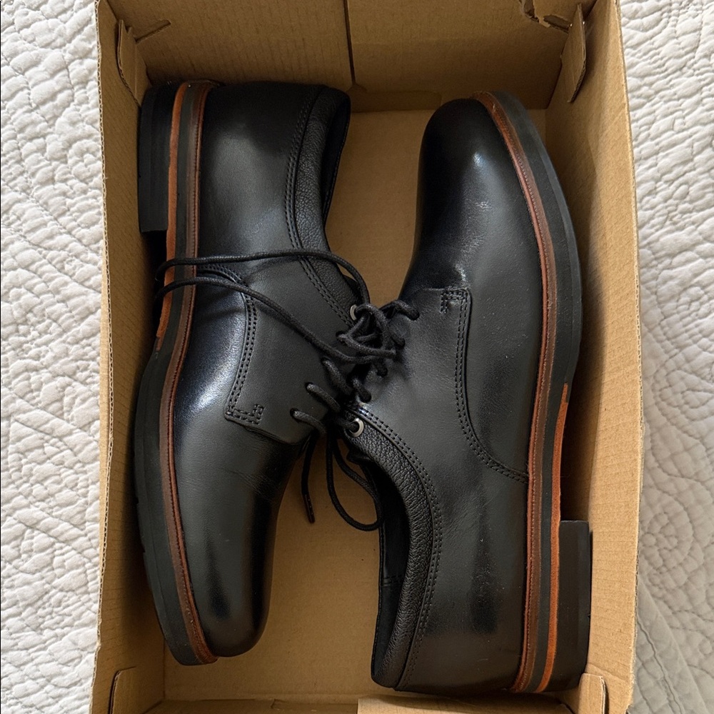 Clarks Black Leather Derby Shoes with Brown Welt